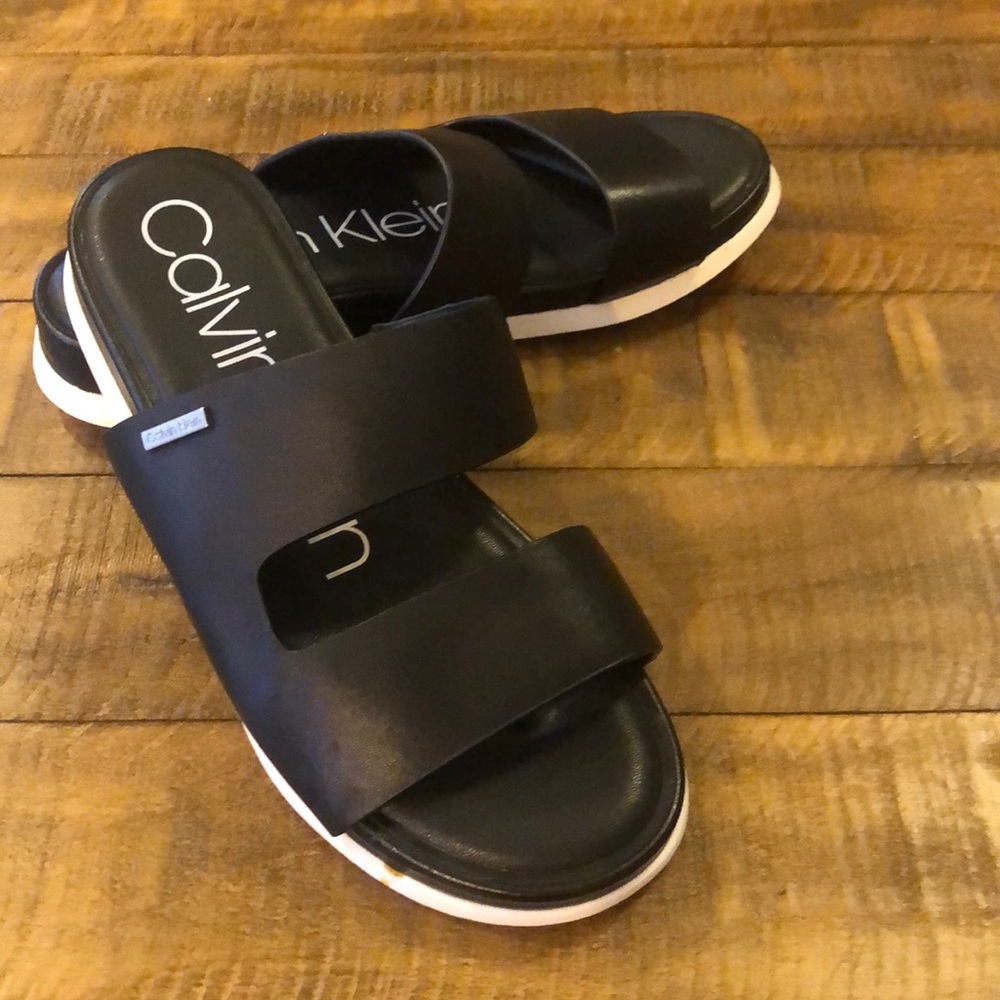 Calvin Klein womens sandals size 6.5 NWOB